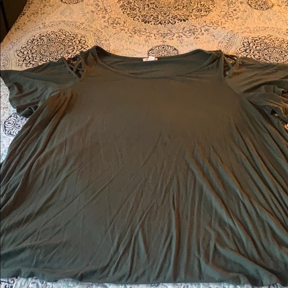 Cold shoulder shirt